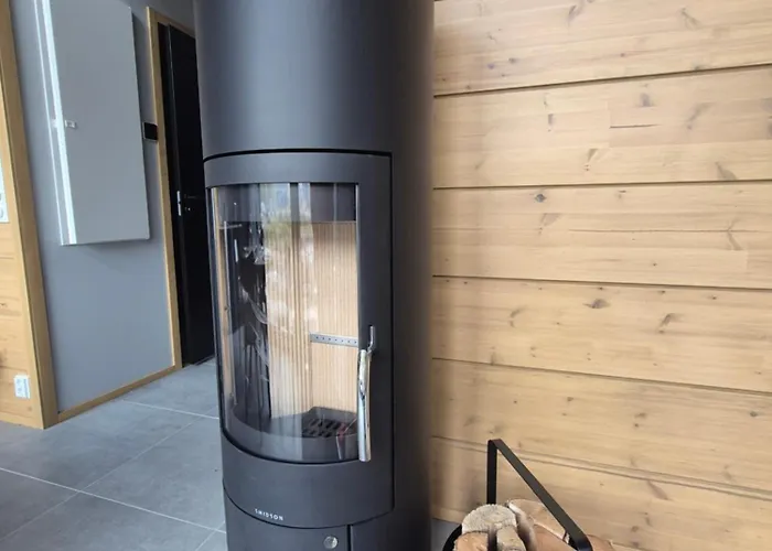 Deluxe דירה לוסטו